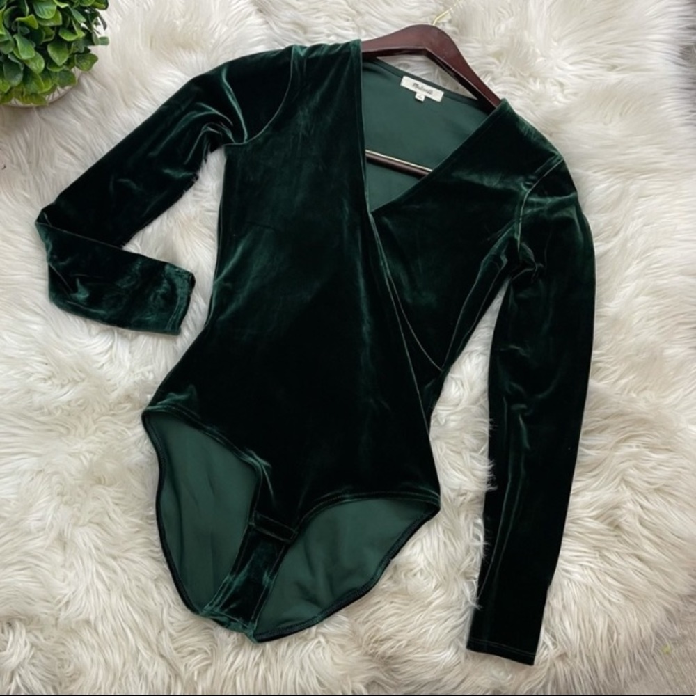 Madewell Velvet Wrap Bodysuit Forest Green (size small)